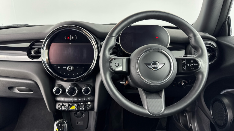 MINI Hatchback 135kW Cooper S Level 2 33kWh 3dr Auto Electric Hatchback